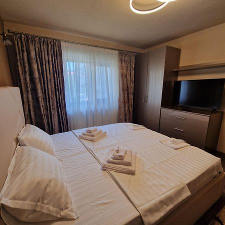 Apartament Iulius 4 Curtea de Argeş 外观 照片